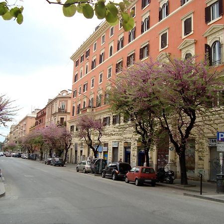 Mamomi House Appartement Rome Buitenkant foto